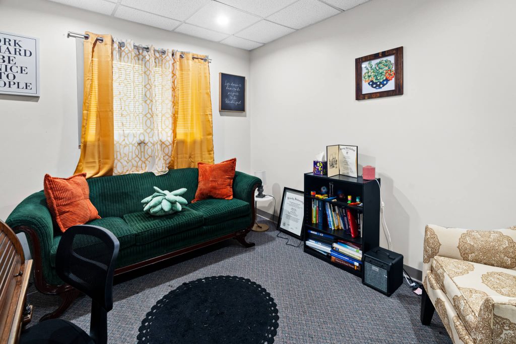 Gardendale therapy room | lgbtqia+ therapy gardendale | therapy gardendale, al | counseling gardendale, al | Pelham, AL | Alabaster, AL Inside IHS’s Gardendale office, clients have access to a warm, inviting space for mental health support and counseling in Gardendale, AL.
